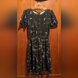 LuLaRoe Amelia, Size Small